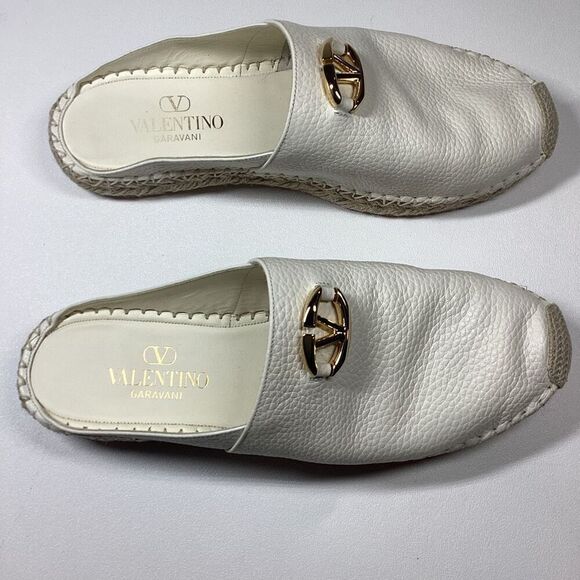Valentino Garavani VLOGO 25 embellished textured-leather espadrille mules‎ - Picture 16 of 16